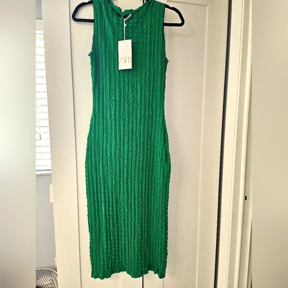NWT Zara green midi dress size S - Picture 1 of 3